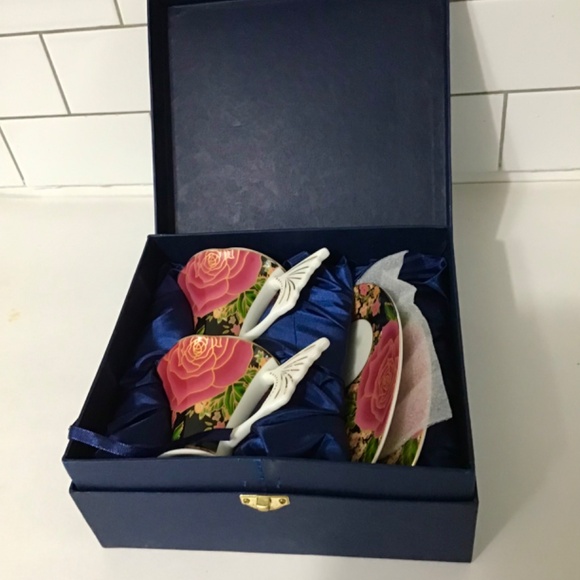 VTG Adeline Porcellana Fine Set of 2 Tea Cup and Saucer Set Floral Design - Picture 2 of 12